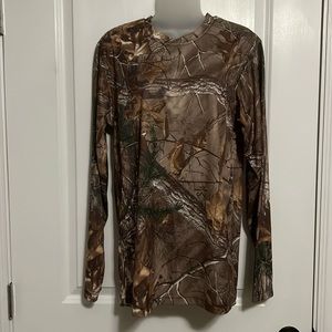2 Camouflage Shirts (S)